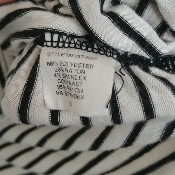 3/4 sleeve maternity top - Picture 4 of 4